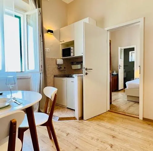 Marta 아파트 프레코